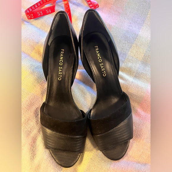 Franco Sarto Leather Heels- size 8 - Picture 3 of 4